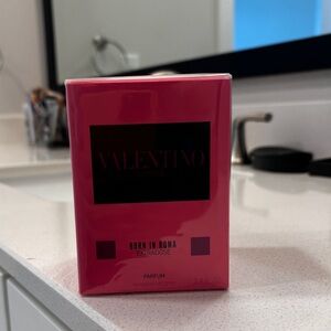 100ml Valentino Born in Roma Eau de Parfum - Pink